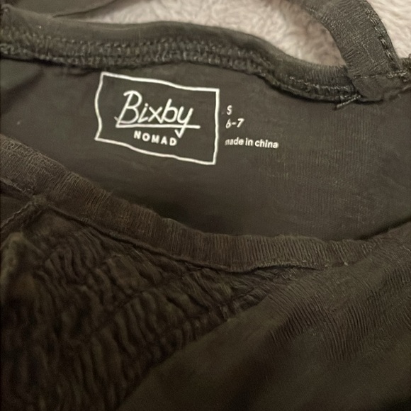 Bixby Nomad Black Spaghetti Cross Strap Smocked Dress Size 6-7 - Picture 5 of 5